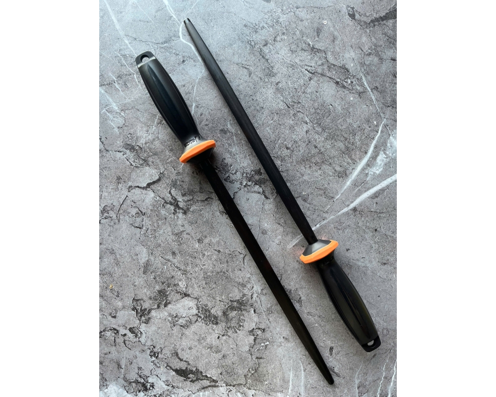 Liếc tròn nhám TITAN đen Zedge cán cam đen 12" STF12-210  