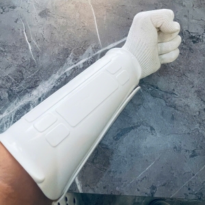 Bảo Vệ Ống Tay Nhựa Ngành Giết Mổ
