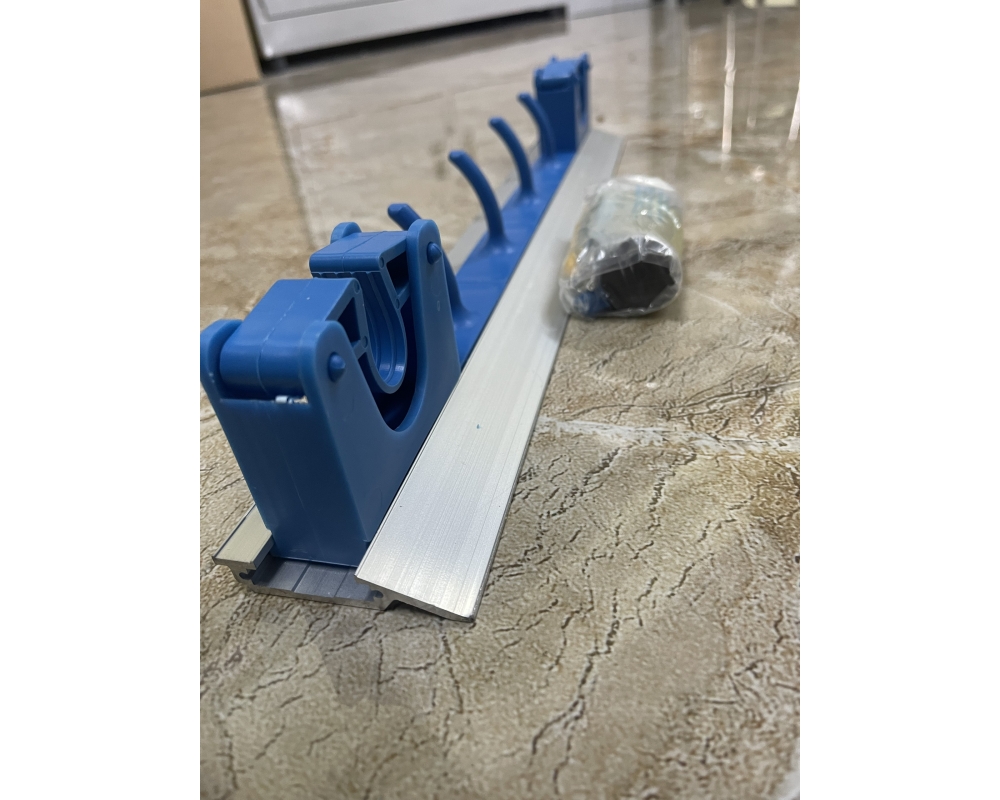 Bộ giá treo tường có móc, kẹp cao su & nắp cuối - 9011